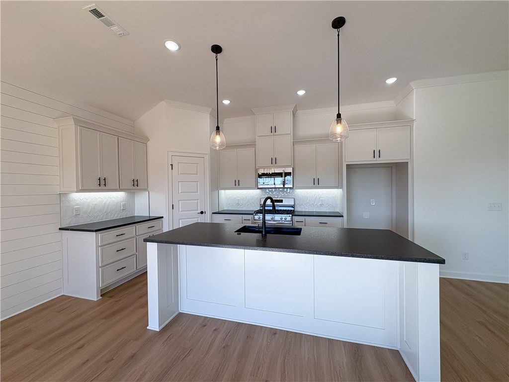 Yorktown Sub Ph 2 Pea Ridge - Residential Lease