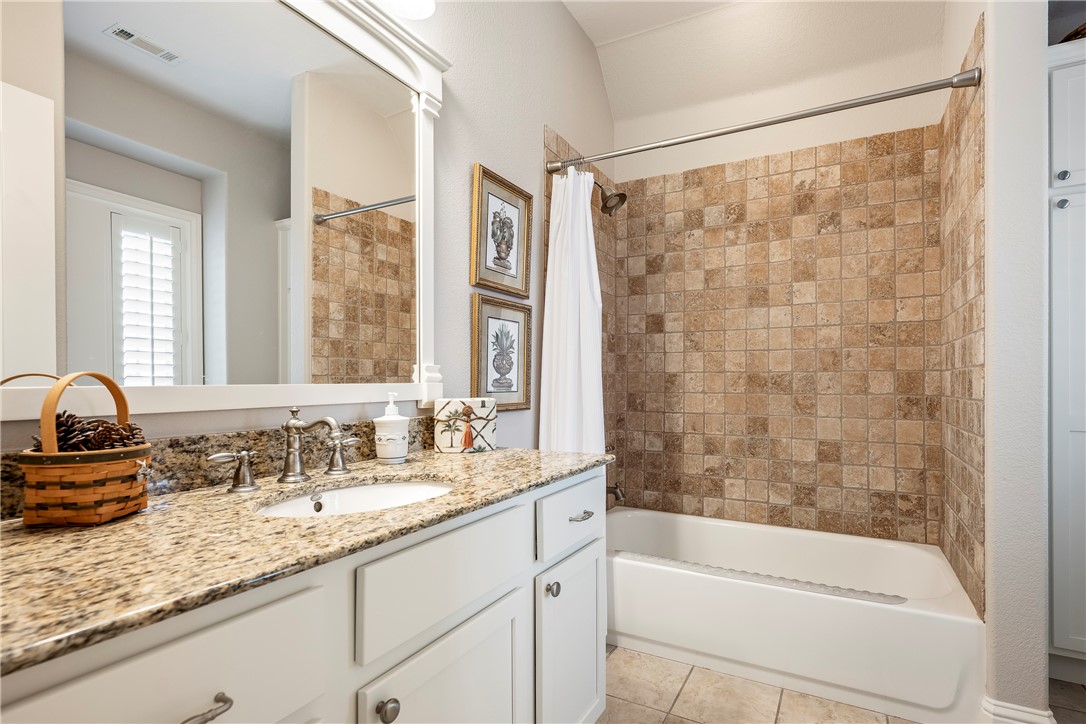 Peaks Ph III, The Rogers - Residential