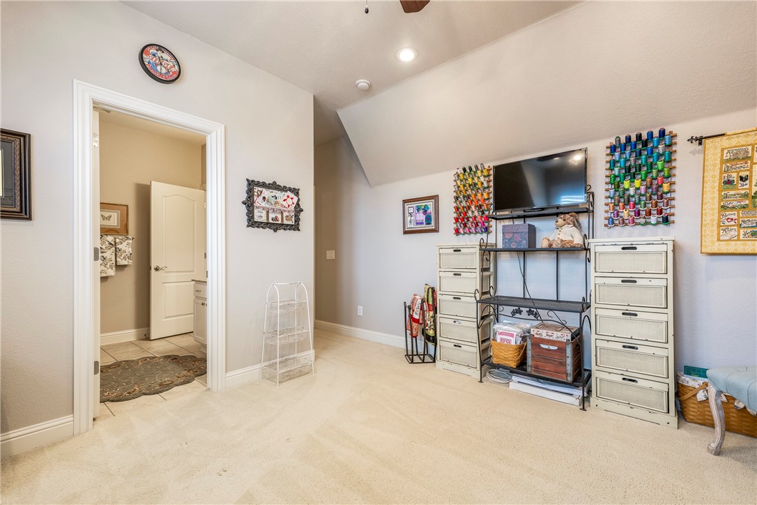 Peaks Ph III, The Rogers - Residential