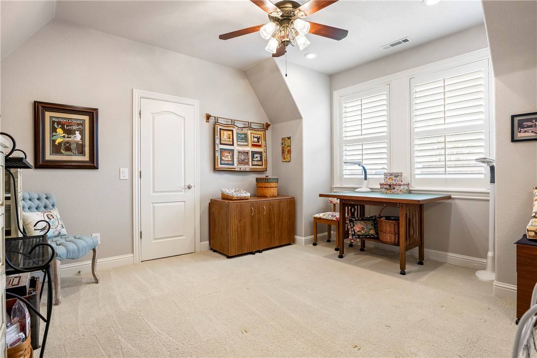 Peaks Ph III, The Rogers - Residential