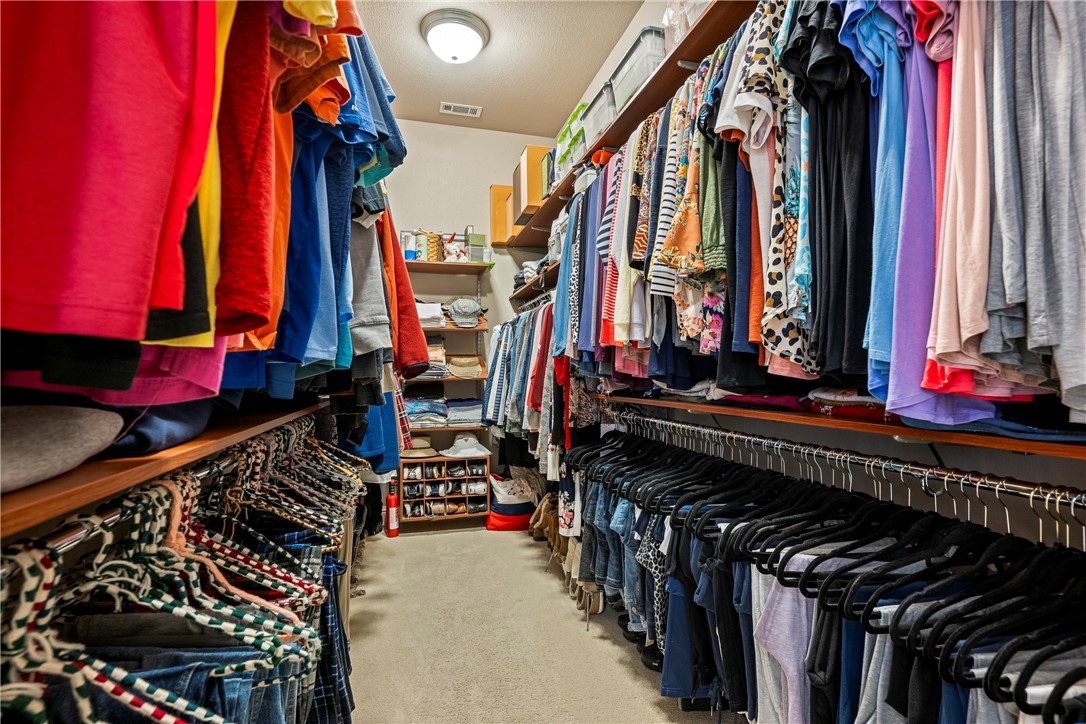 Peaks Ph III, The Rogers - Residential