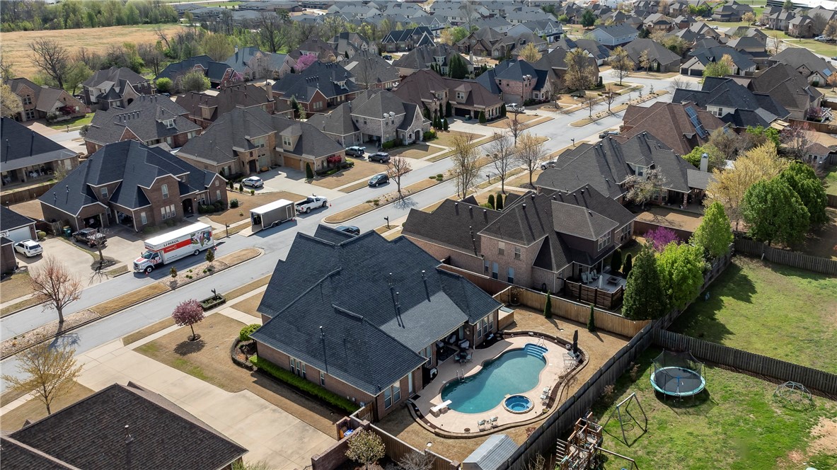 Peaks Ph III, The Rogers - Residential