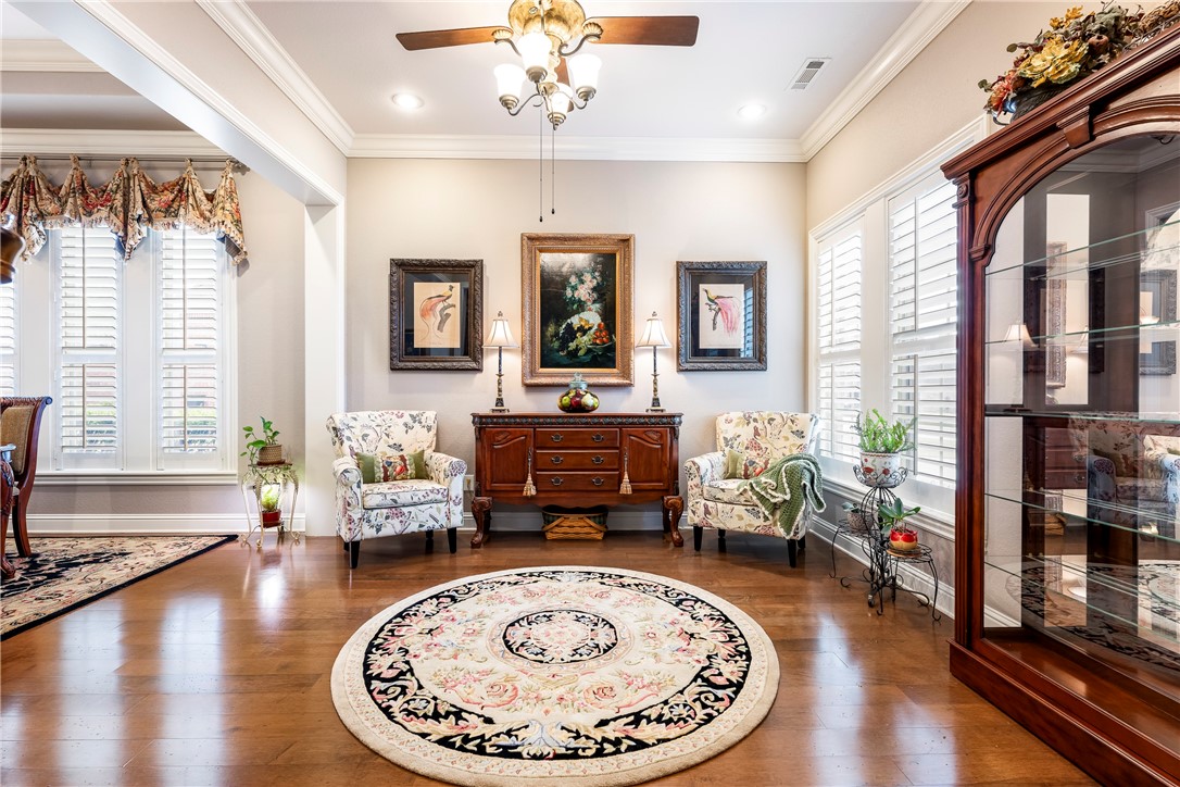 Peaks Ph III, The Rogers - Residential