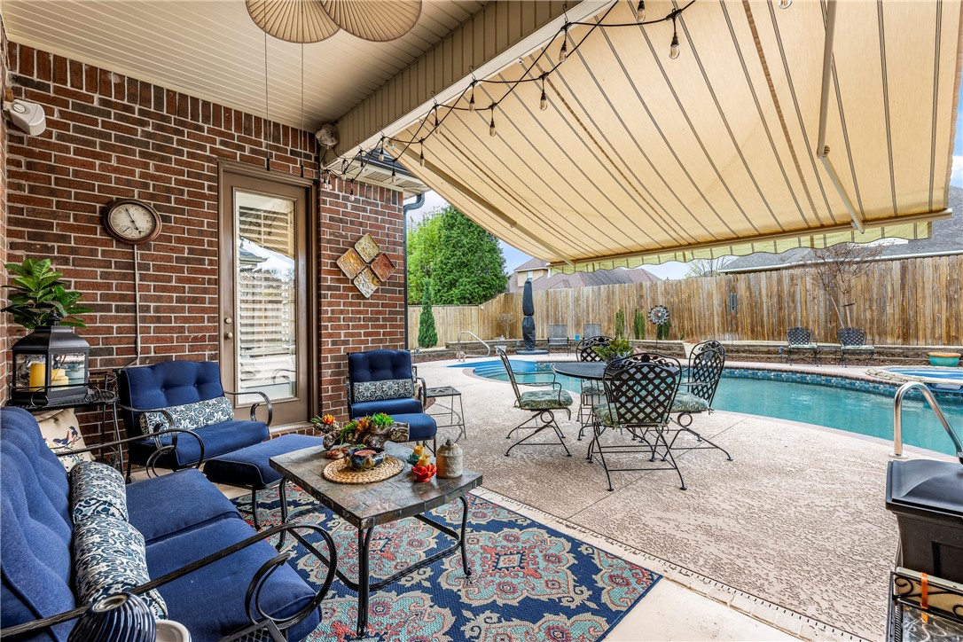 Peaks Ph III, The Rogers - Residential