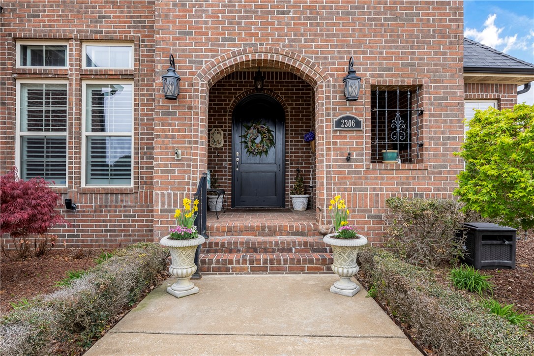 Peaks Ph III, The Rogers - Residential