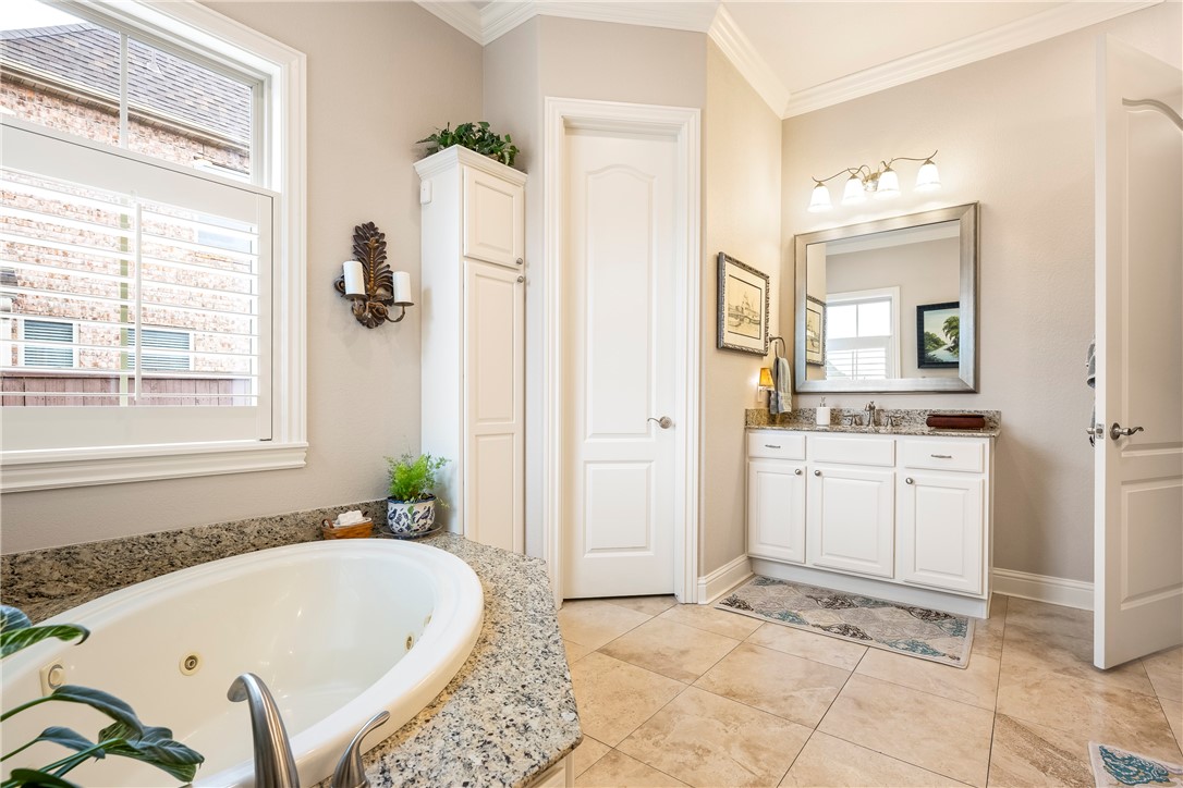 Peaks Ph III, The Rogers - Residential