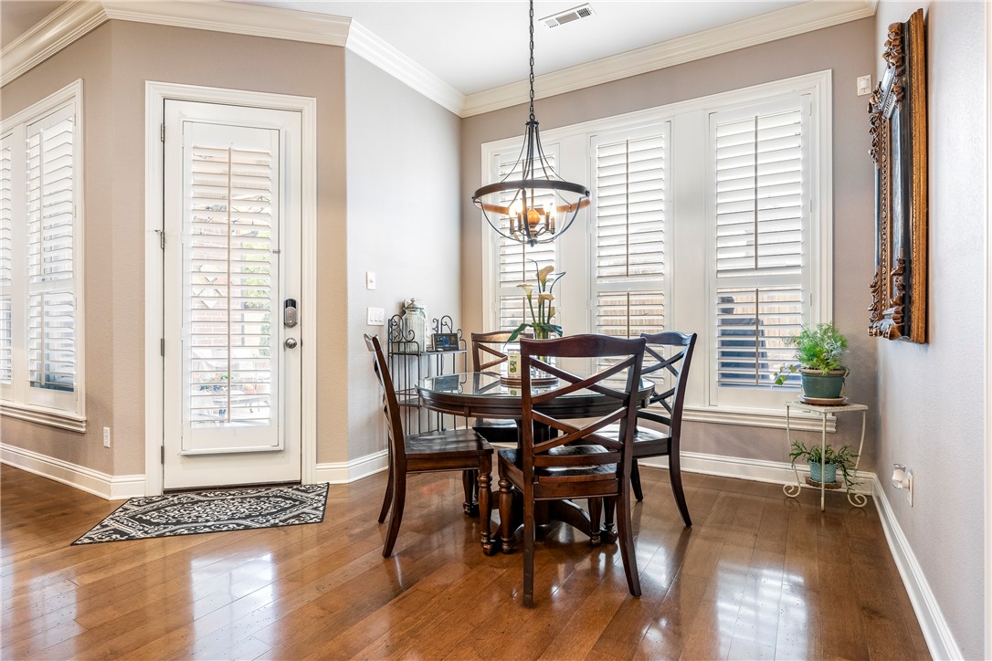 Peaks Ph III, The Rogers - Residential