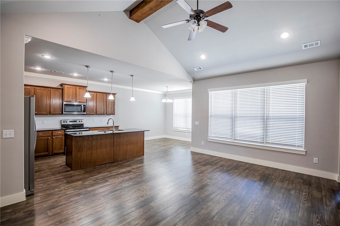 Willow Run - Residential Lease