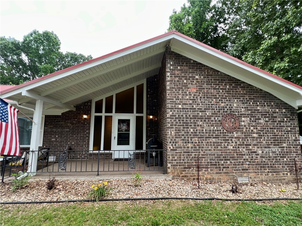 Altons Brush Creek Hls Rogers - Residential