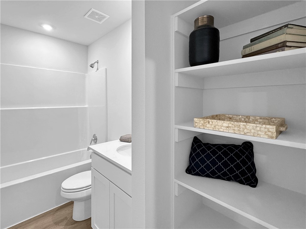 Habberton Ridge - Residential