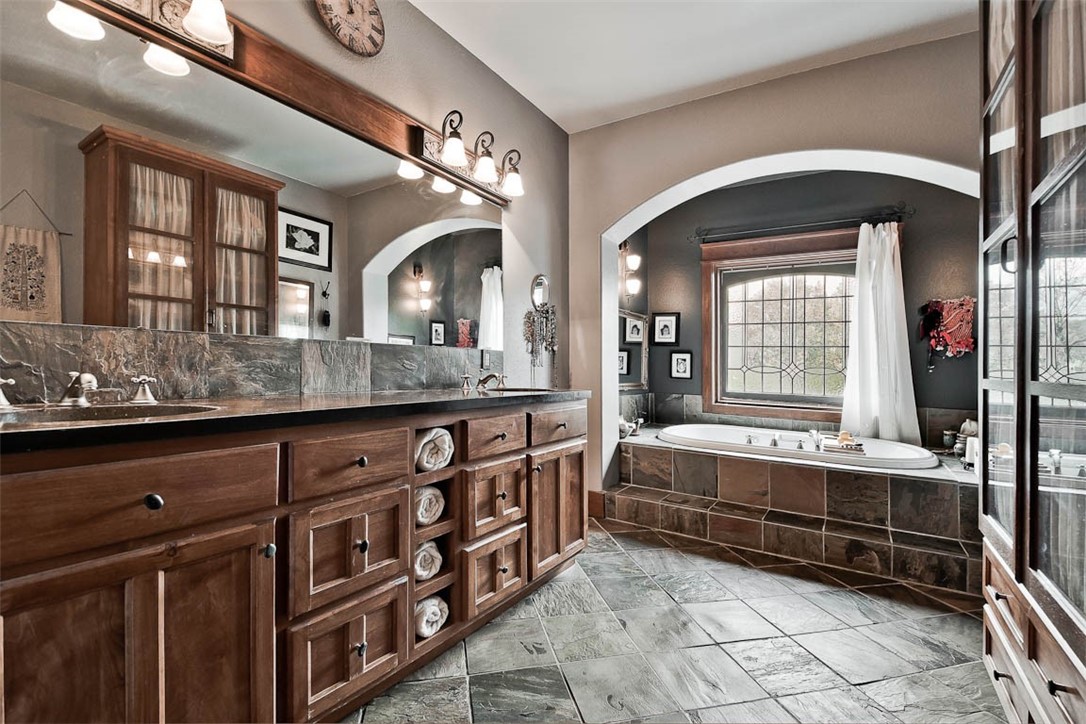 29-20-27 - Residential