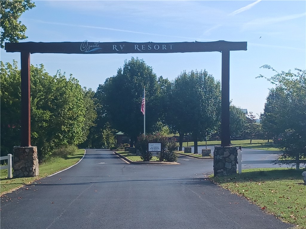 Outdoor Resorts In The Ozarks - Land