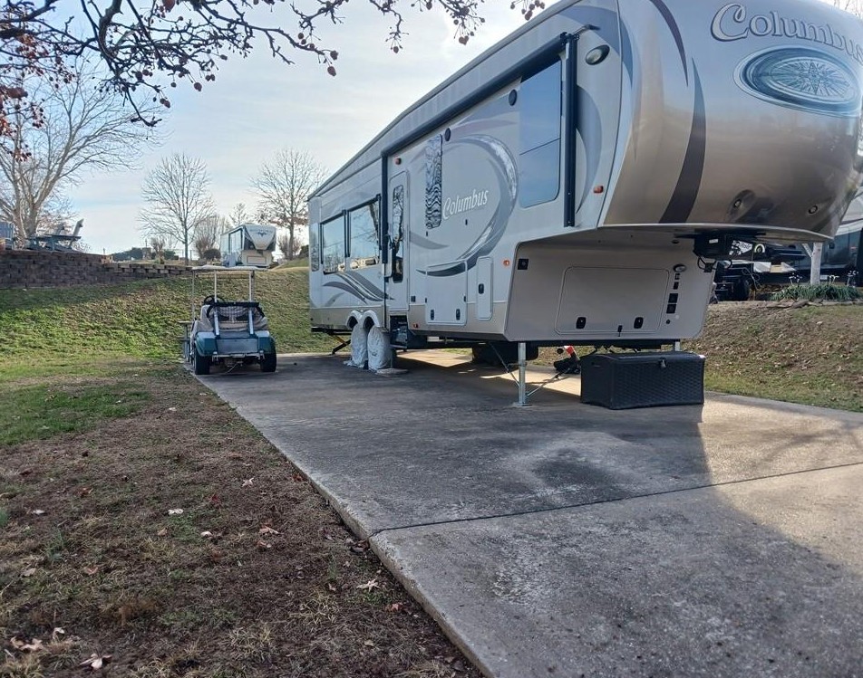 Outdoor Resorts In The Ozarks - Land