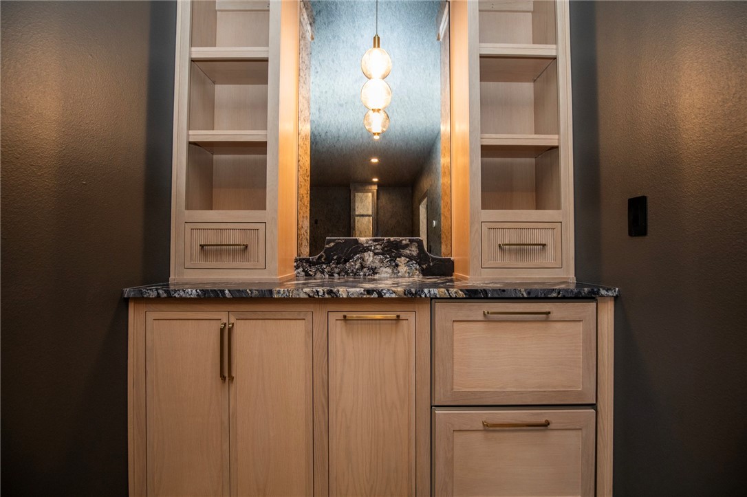 Shadow Valley Pud Ph Vii Rogers - Residential