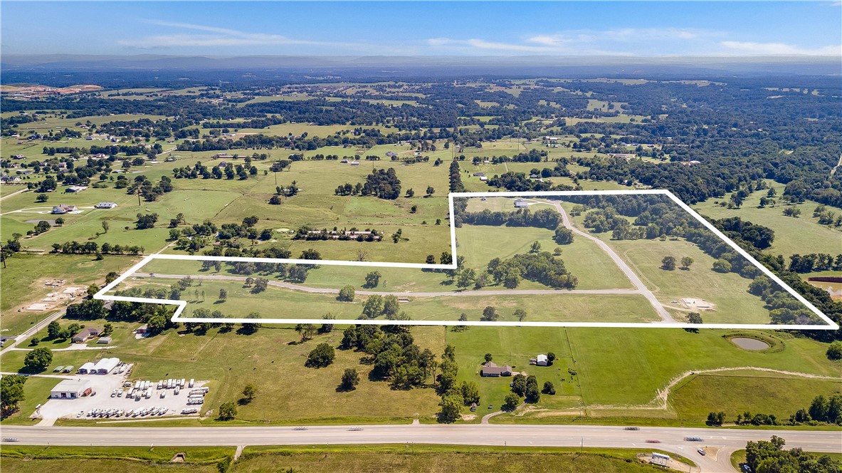 Deer Valley, Tontitown - Land