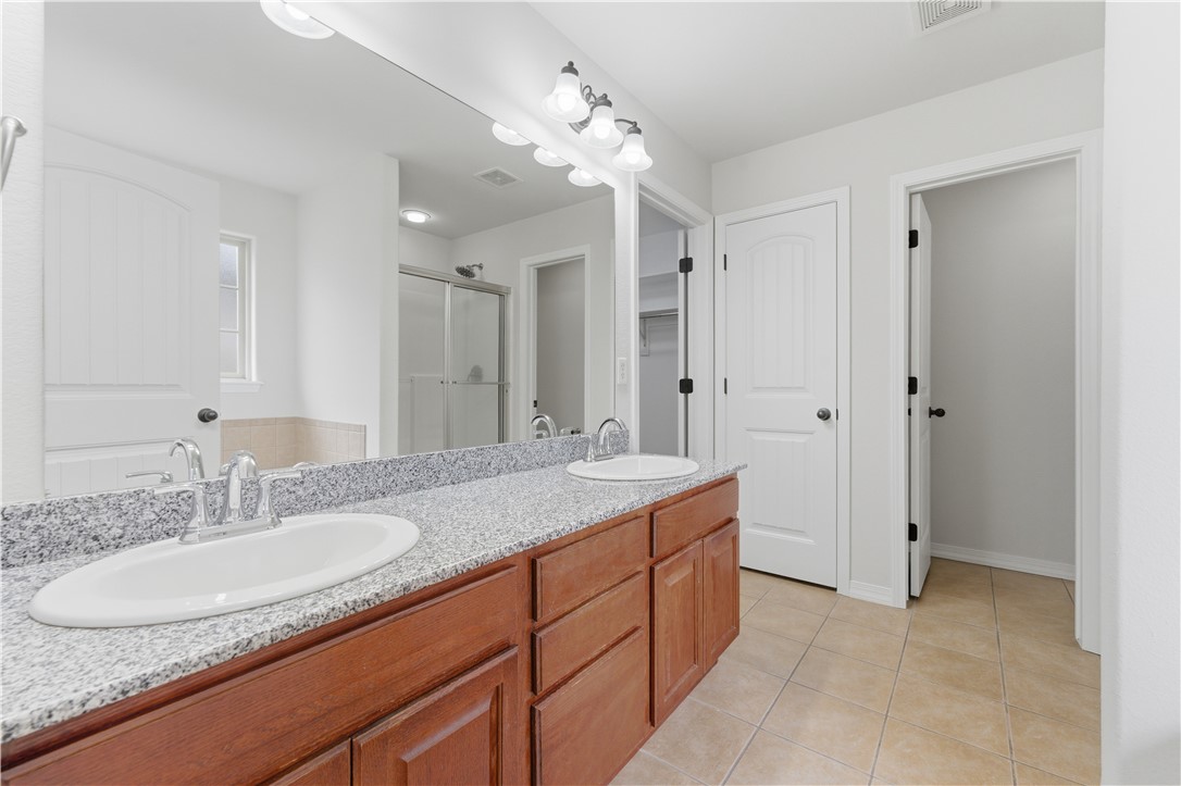 Riverwalk Farm Estate Ph Ii Bentonville - Residential