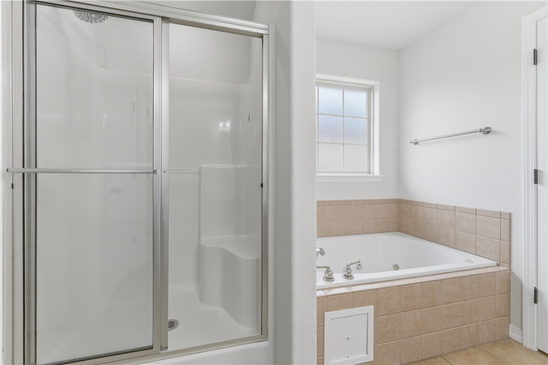 Riverwalk Farm Estate Ph Ii Bentonville - Residential