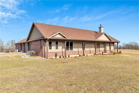 Photo of 11498 Tony Mountain Road, Fayetteville, AR 72701 (MLS # 1333971)