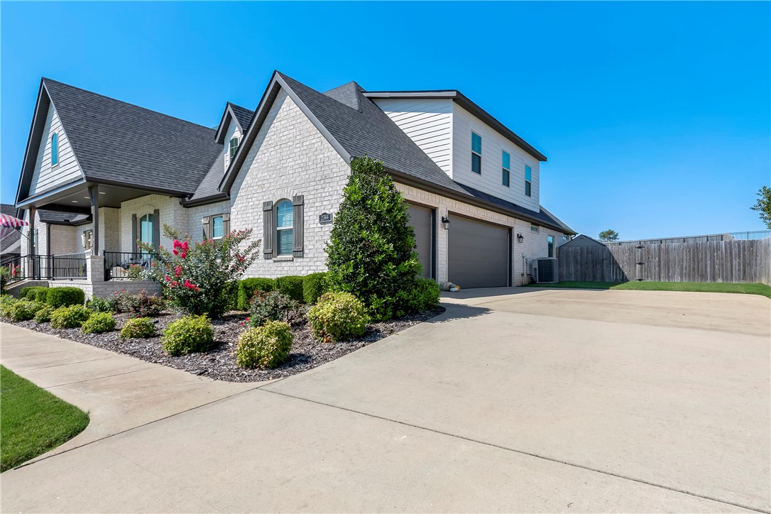 Waterford Estates At Hissom Ranch - Residential