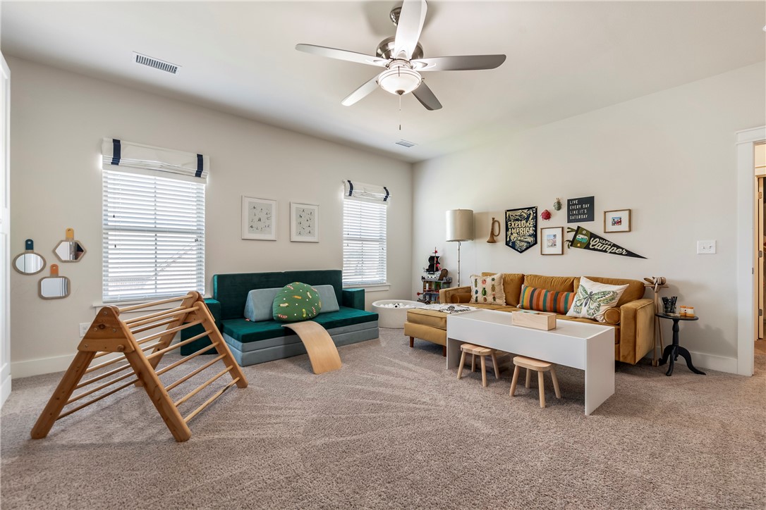 Waterford Estates At Hissom Ranch - Residential
