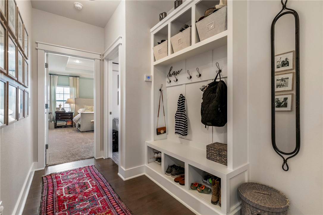 Waterford Estates At Hissom Ranch - Residential