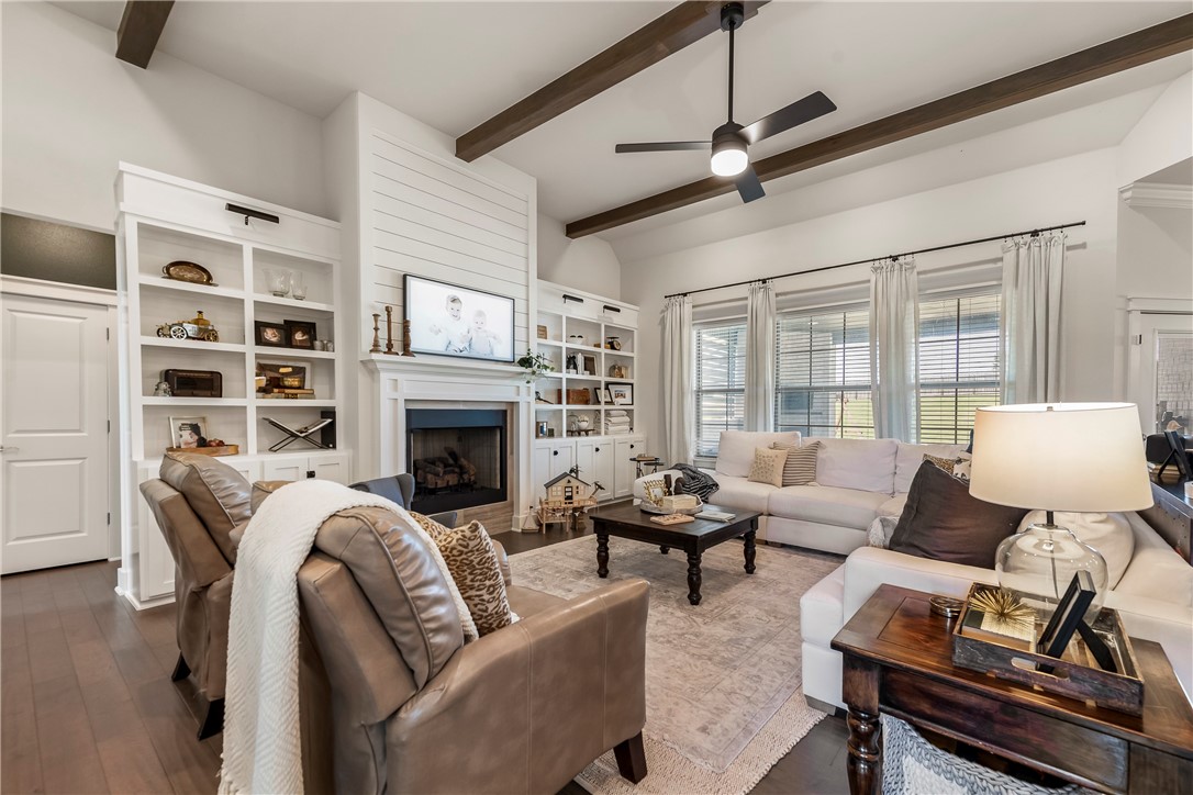 Waterford Estates At Hissom Ranch - Residential