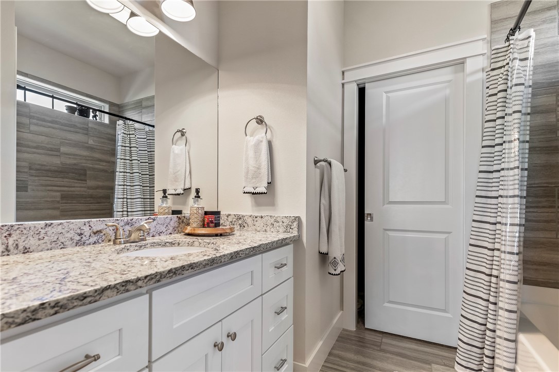 Waterford Estates At Hissom Ranch - Residential