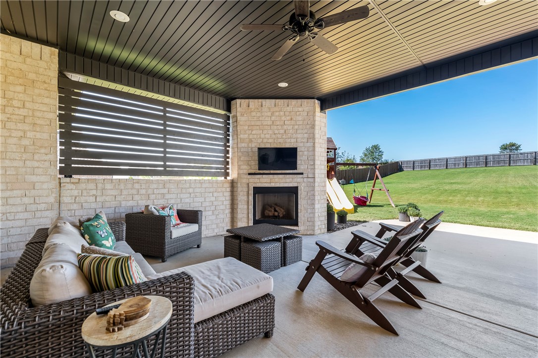 Waterford Estates At Hissom Ranch - Residential