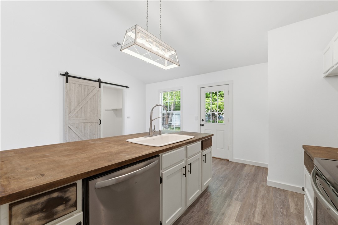 Meadow Lark Estates Ph Iii - Residential