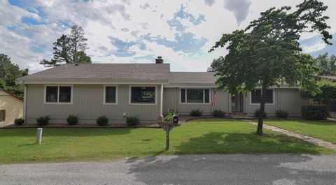 Single Family Residence in Rogers AR 8533 White Oak Drive.jpg