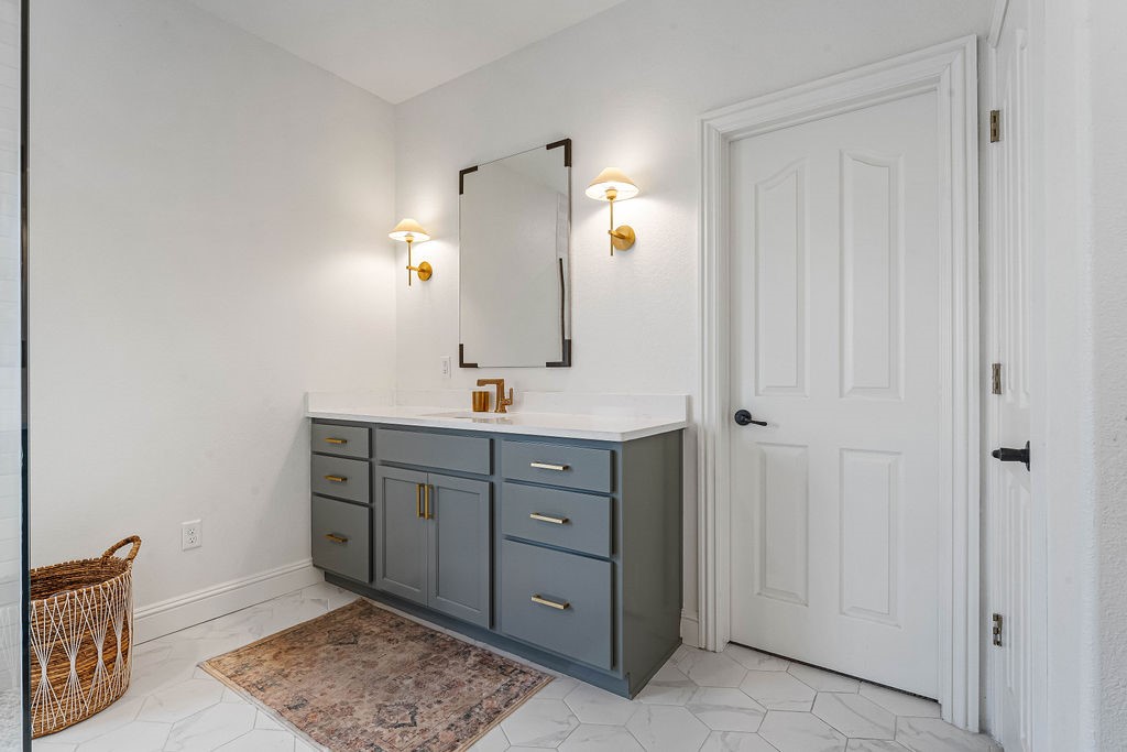 Shadow Valley - Residential