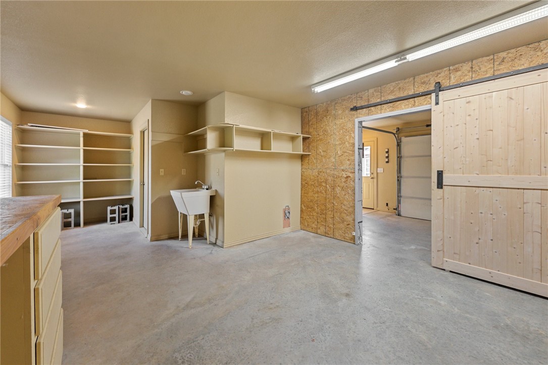 Summerbrook Place - Residential