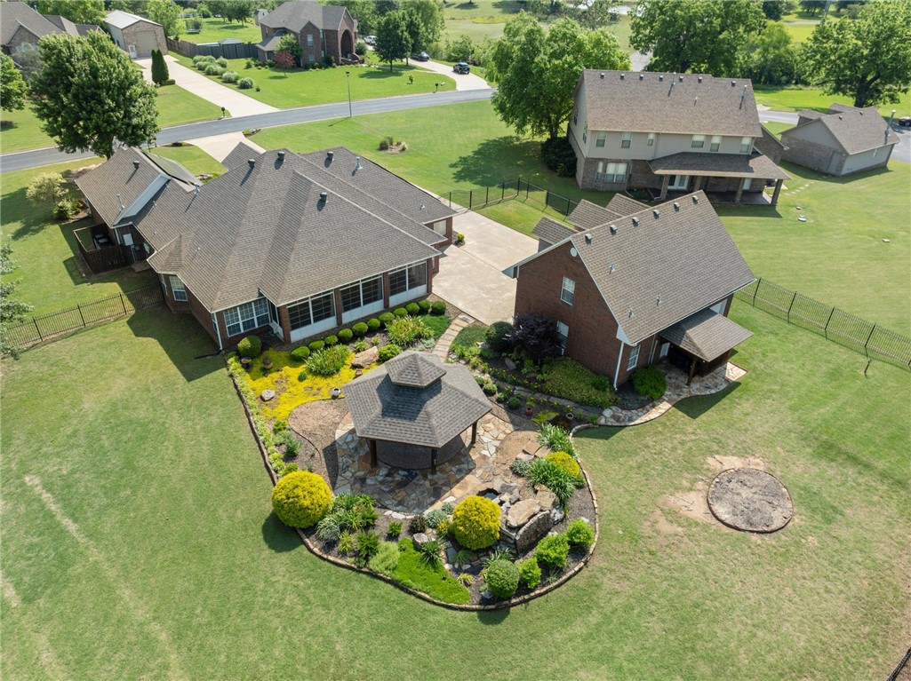 Summerbrook Place - Residential