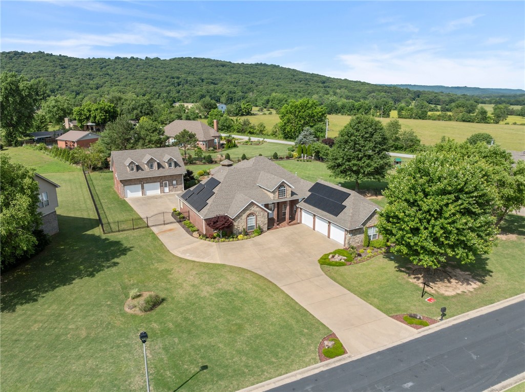 Summerbrook Place - Residential