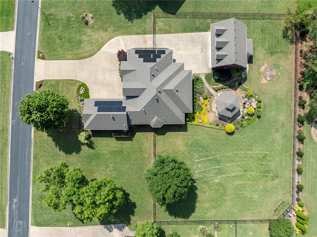 Summerbrook Place - Residential