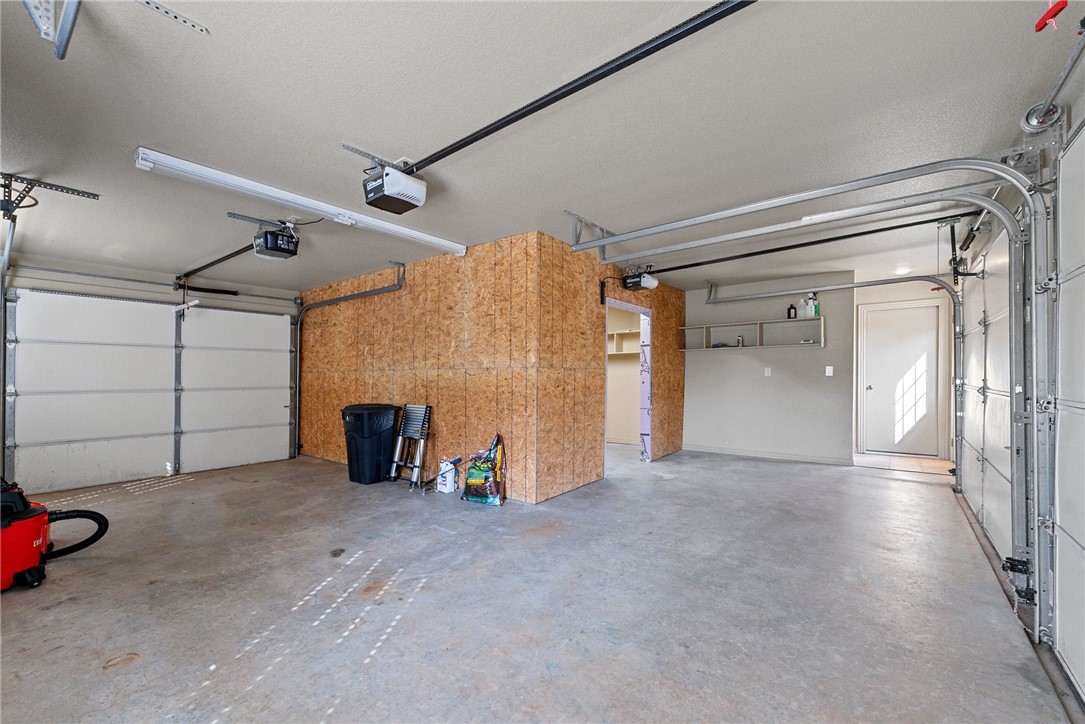 Summerbrook Place - Residential