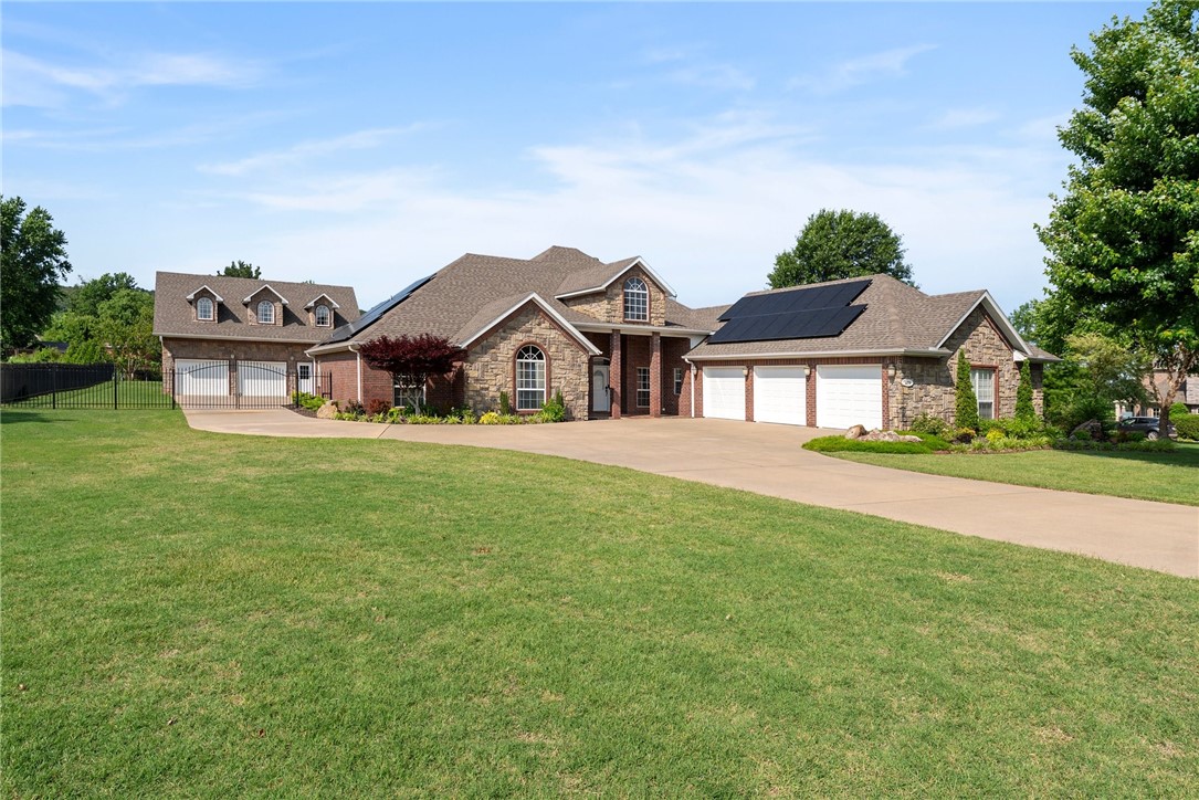 Summerbrook Place - Residential