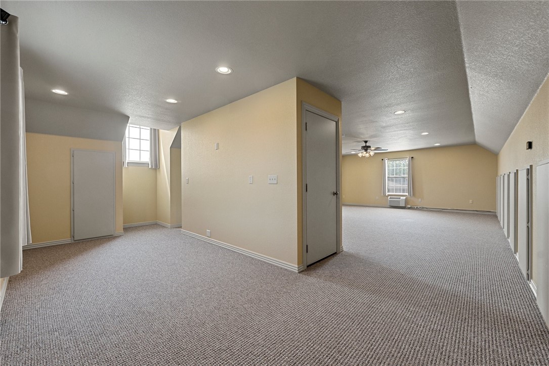 Summerbrook Place - Residential