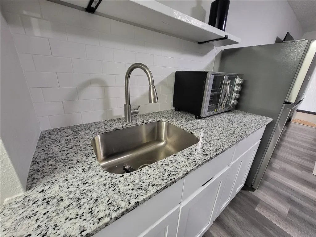 Fayetteville, Arkansas 72701, United States, ,Residential,Active,105743