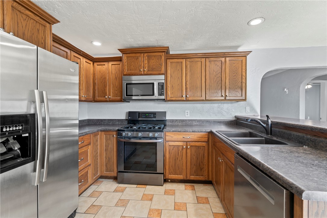 Carl's - Residential