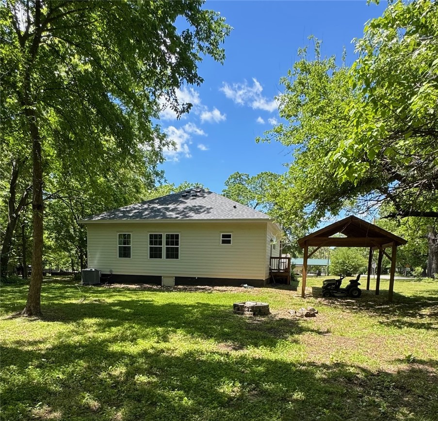 Lincoln Outlots - Residential