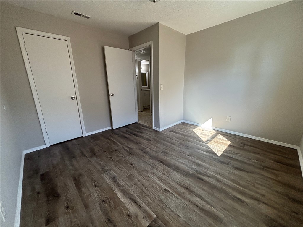 Sunset Estate - Residential Lease