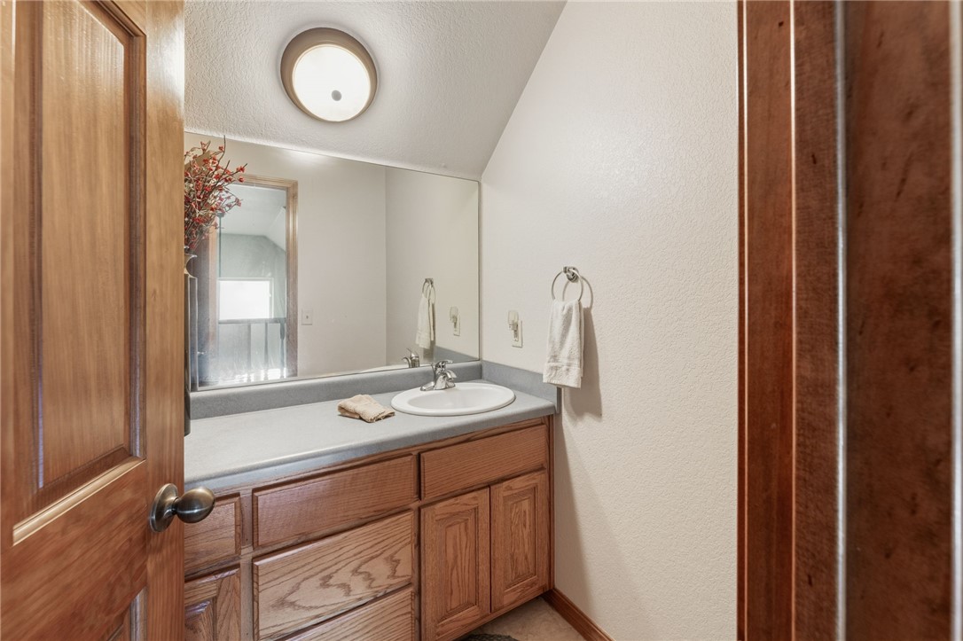 15-19-32-RURAL - Residential