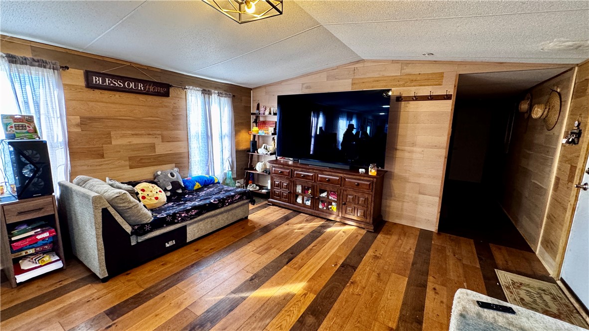 Whitetail Ranch Estates - Residential