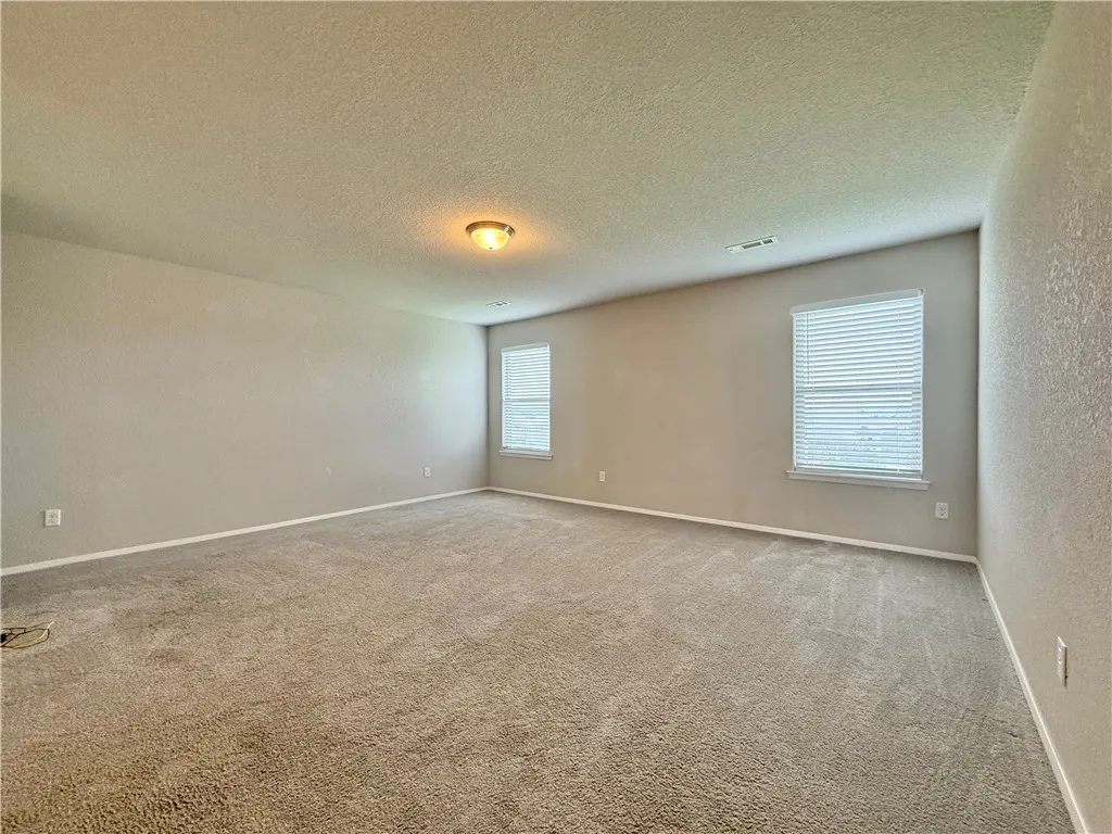 Bentonville, Arkansas 72713, United States, 4 Bedrooms Bedrooms, ,3 BathroomsBathrooms,Residential,Active,168146