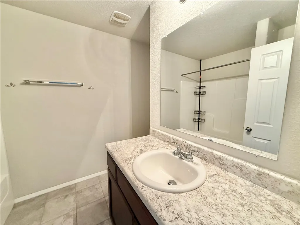 Bentonville, Arkansas 72713, United States, 4 Bedrooms Bedrooms, ,3 BathroomsBathrooms,Residential,Active,168146