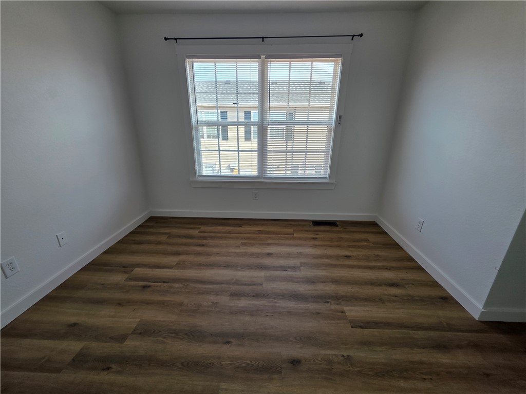 33-20-30 Bentonville - Residential Lease