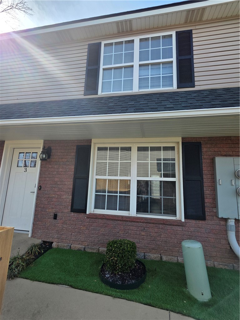 33-20-30 Bentonville - Residential Lease