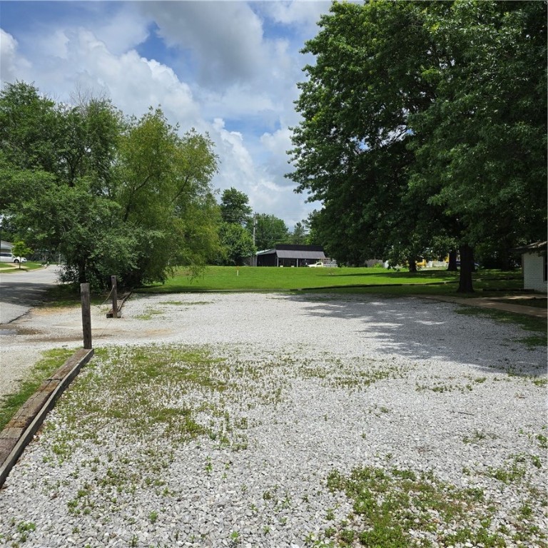 Fayetteville Outlots - Land