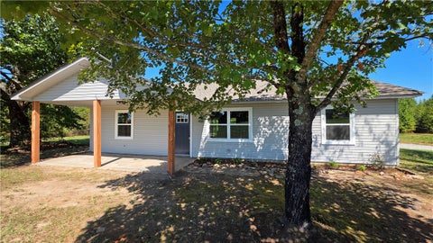 Photo of 2701 State Highway 818, Clarksville, AR 72830 (MLS # 1362660)